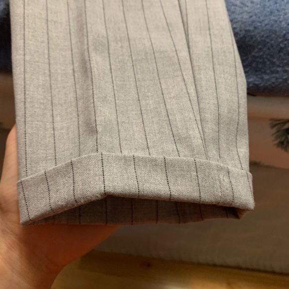 Bershka Gray Pinstripe tapered trousers - Picture 6 of 13
